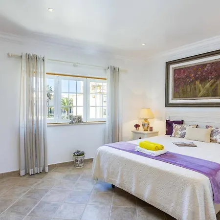 Quinta Dos Bicos By *