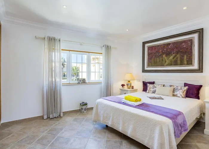 Quinta Dos Bicos By *